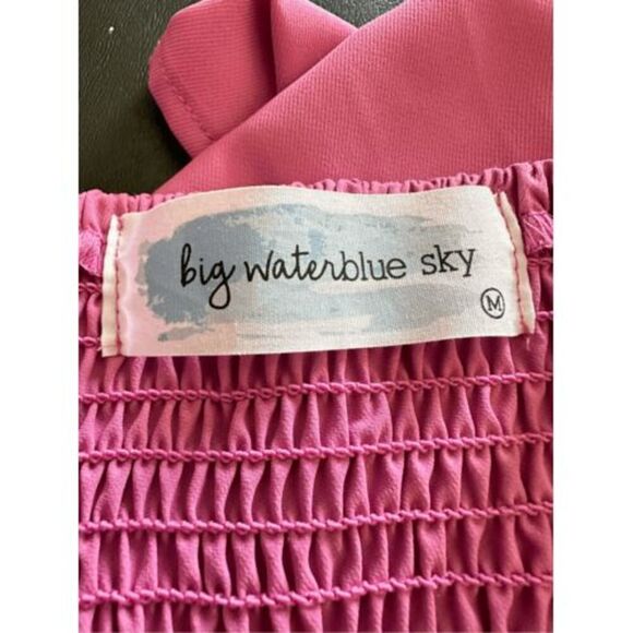 Big Water Blue‎ Sky Cut Out Waist Romper Smocked Top Pink Size M NWT - Picture 7 of 10